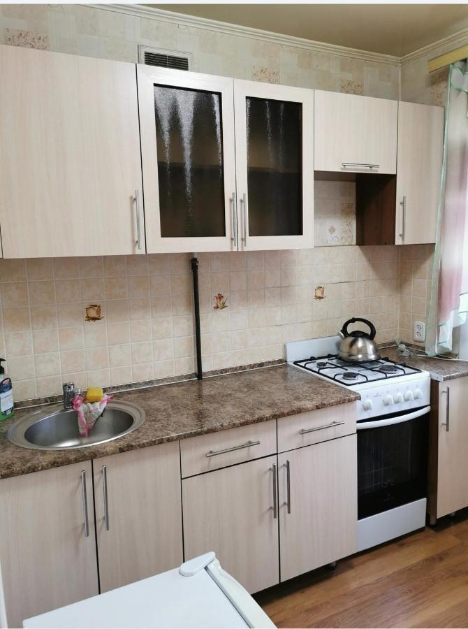 1 Комн Апартаменты В Центре Рядом С Парком Qostanai Exterior foto