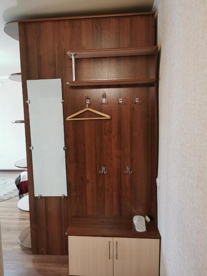 1 Комн Апартаменты В Центре Рядом С Парком Qostanai Exterior foto