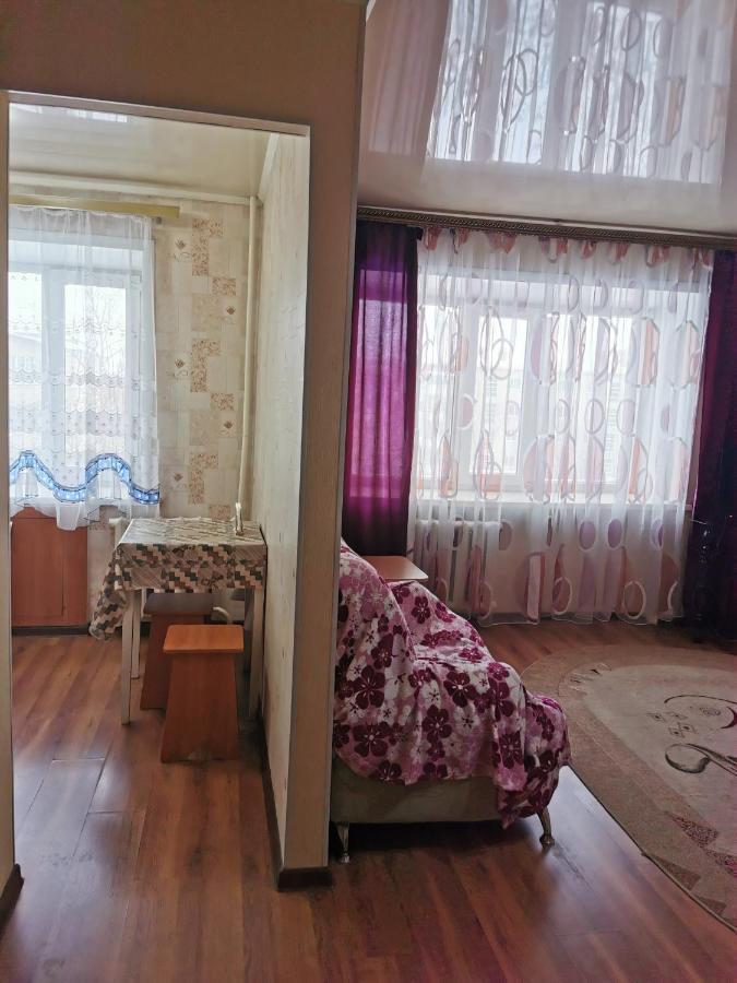 1 Комн Апартаменты В Центре Рядом С Парком Qostanai Exterior foto